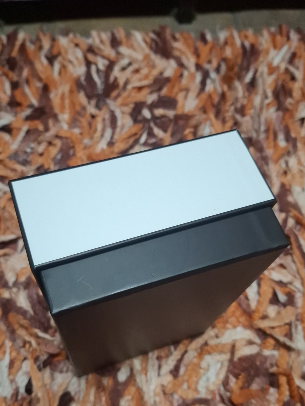 Chanel White Gift Box - Picture 6 of 8
